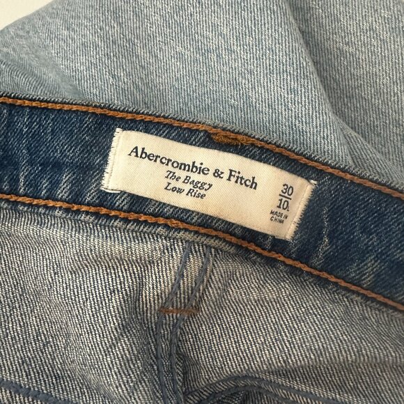 Abercrombie and Fitch Low Rise Baggy Jean MEDIUM WASH 10L 30L - Picture 4 of 4